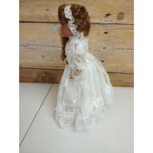 Vintage 90s Porcelain Doll White lace Dress Brown Curly Hair Tan 6 inches Tall - Picture 3 of 9